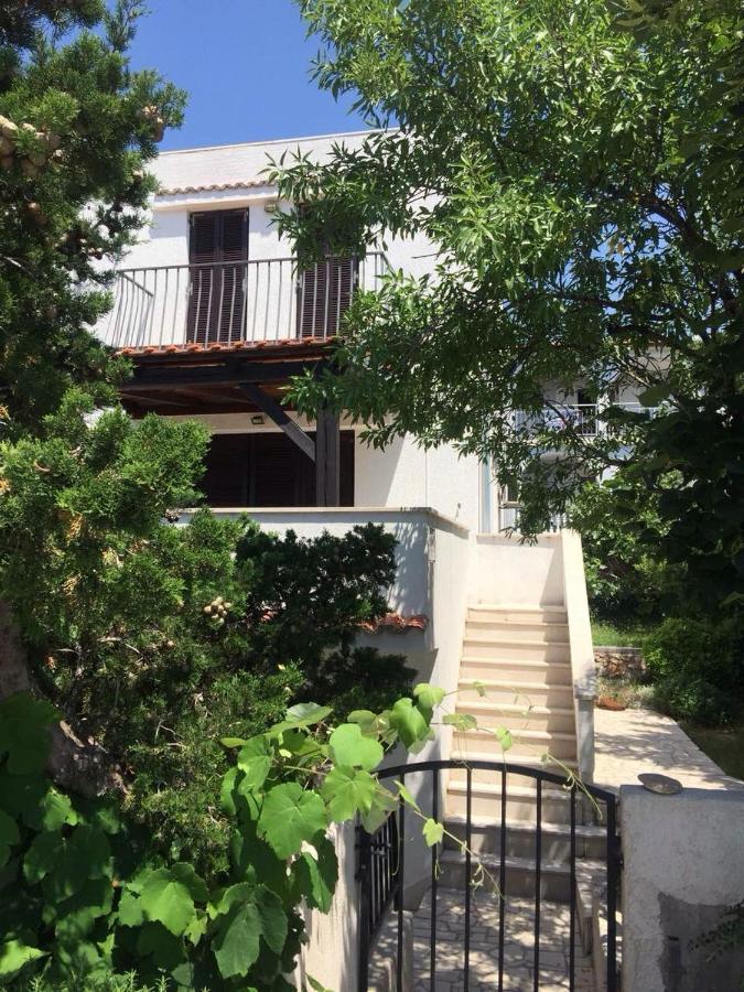 Casa Blanka Appartement Novi Vinodolski Buitenkant foto